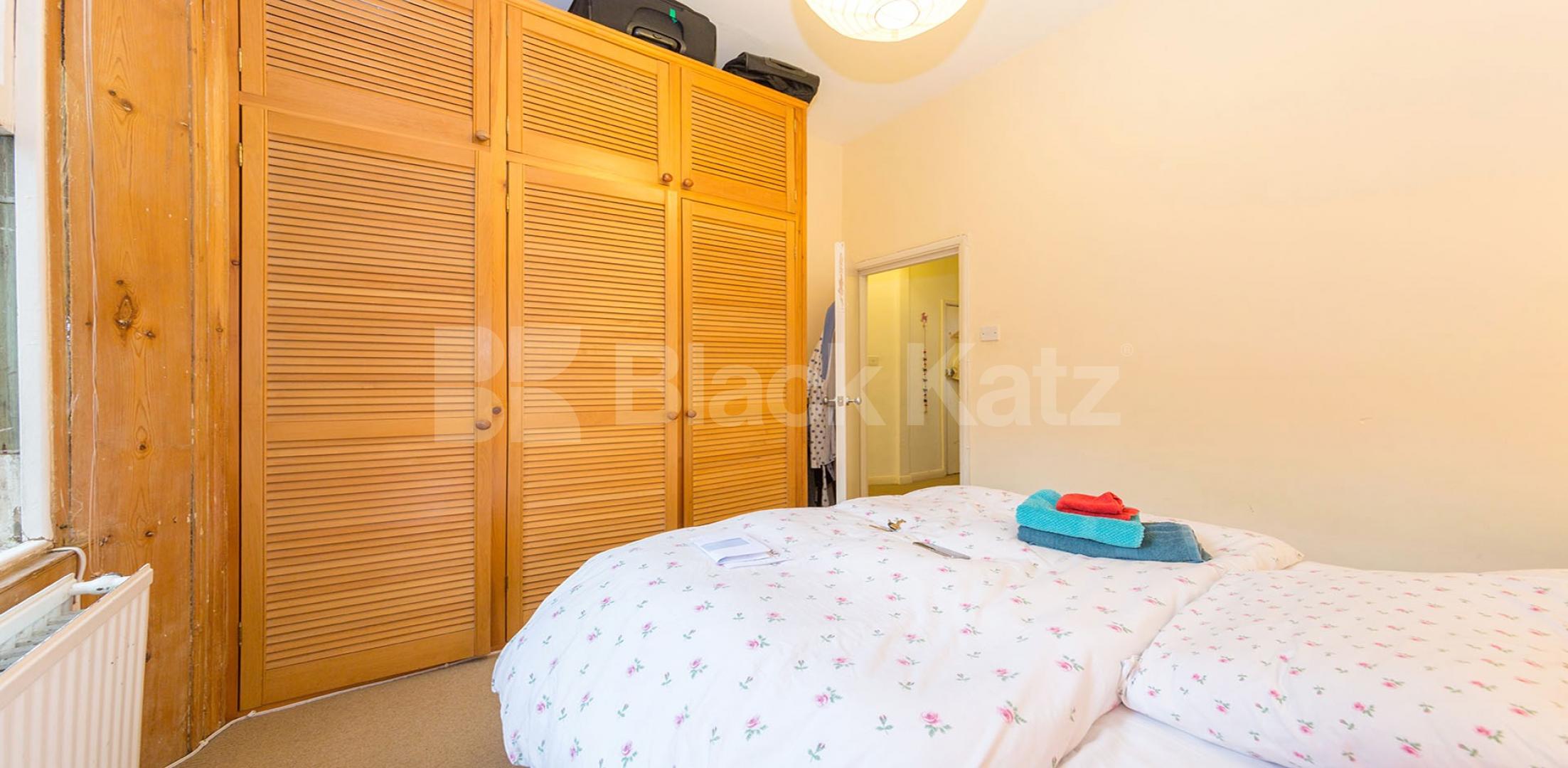 			NEW INSTRUCTION, 1 Bedroom, 1 bath, 1 reception Flat			 Overstone Road, Hammersmith, HAMMERSMITH